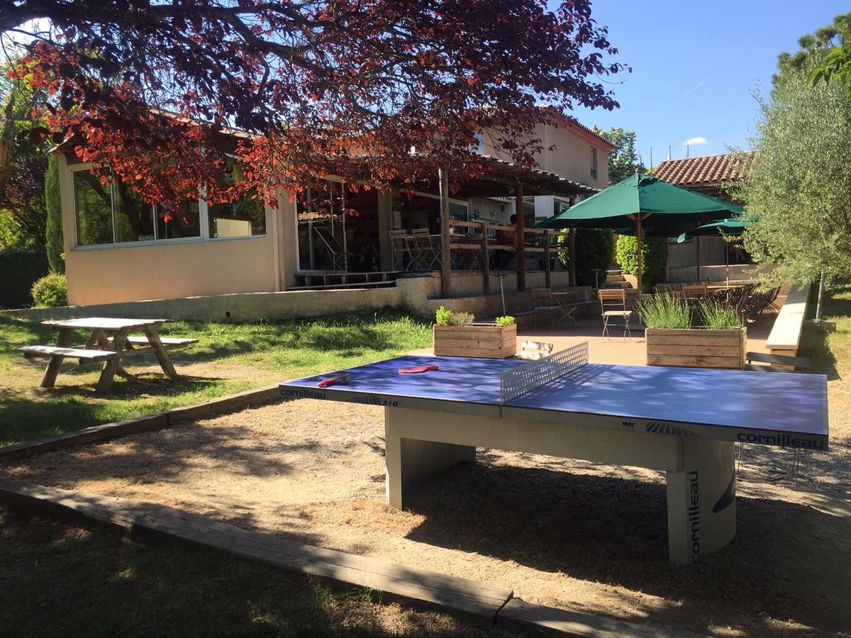 Camping Forcalquier Les Routes De Provence Exterior photo